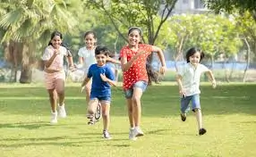 बच्चों को कम उम्र में ही एथलेटिक्स से जोड़ने के शारीरिक फायदे