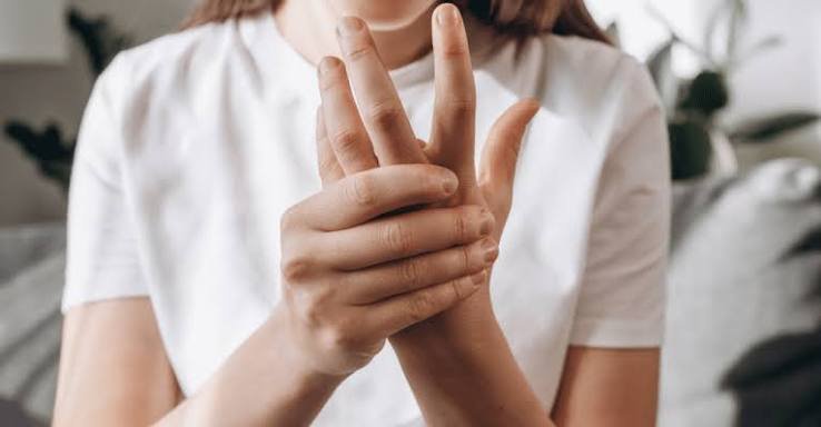 आयुर्वेद और क्लिनिकल थेरेपी का गठिया (Arthritis) के इलाज में उत्कृष्ट समन्वय