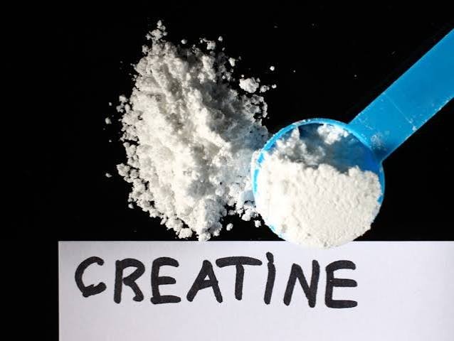 क्रिएटिन (Creatine) का उपयोग: क्या यह केवल बॉडीबिल्डर्स के लिए है?