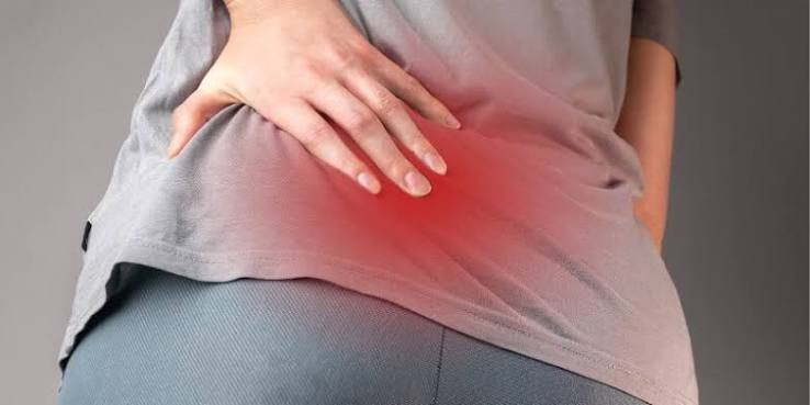 ग्लूट्स (Glutes) की कमजोरी से होने वाले लोअर बैक पेन का इलाज