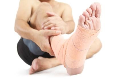 टखने की मोच (Ankle Sprain) के बाद घर पर बैलेंस ट्रेनिंग का लाइव वीडियो