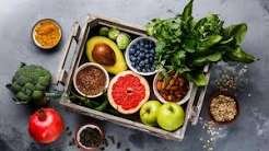 थायराइड (Hypothyroidism) के मरीजों के लिए मेटाबॉलिज्म बूस्ट करने वाले सुपरफूड्स