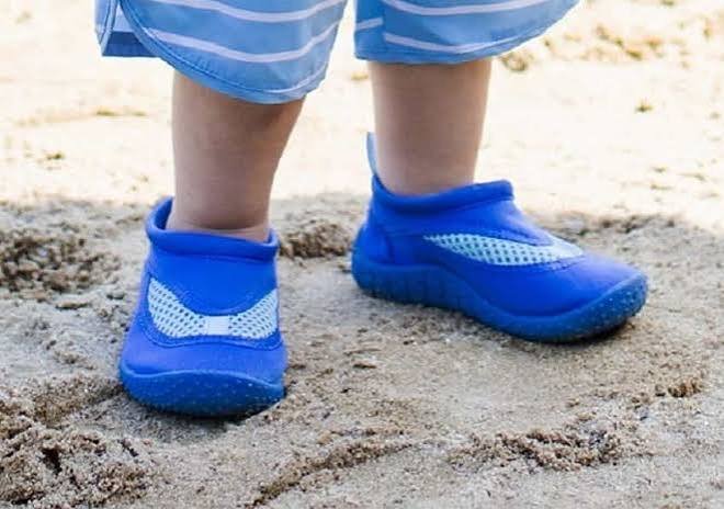 बच्चों के लिए पहले जूते खरीदते समय किन बातों का ध्यान रखें?
