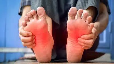 बढ़ती उम्र में पैरों का सुन्न होना (Neuropathy) और इसके बचाव के उपाय