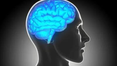 मोबाइल और स्क्रीन टाइम के कारण होने वाले ब्रेन फॉग (Brain Fog) को कैसे दूर करें?