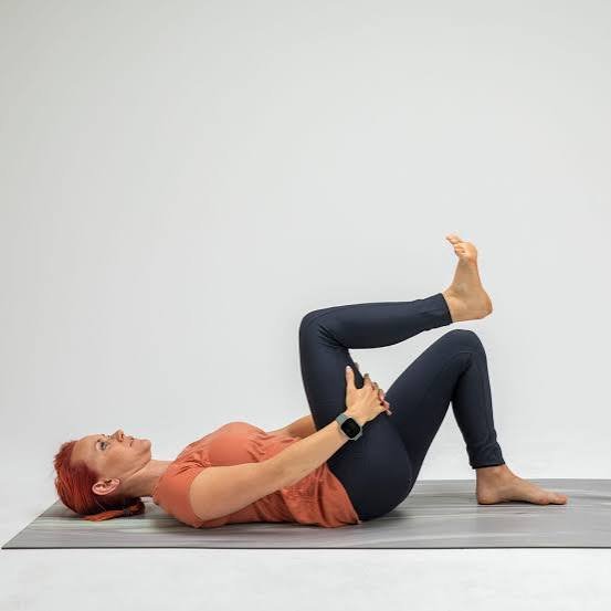 साइटिका रिलीफ: बेड पर लेटे हुए लाइव नर्व ग्लाइडिंग (Nerve Gliding) वीडियो डेमो
