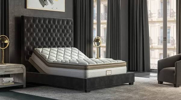 स्मार्ट गद्दे (Smart Mattresses): क्या ये स्लीप एप्निया और कमर दर्द में मदद करते हैं?