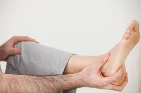 एड़ी के पीछे की सूजन (Retrocalcaneal Bursitis) का प्राथमिक उपचार