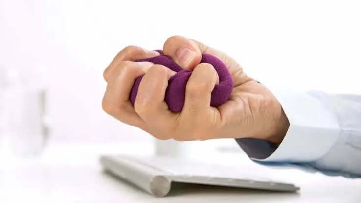 कलाई के दर्द (Carpal Tunnel) के लिए नर्व ग्लाइडिंग और टेंडन ग्लाइडिंग एक्सरसाइज