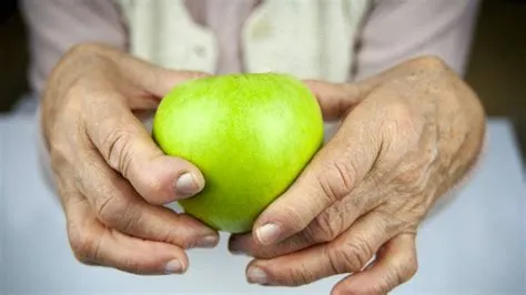 जोड़ों की सूजन और गठिया (Arthritis) को कम करने वाले 7 एंटी-इंफ्लेमेटरी (Anti-inflammatory) मसाले