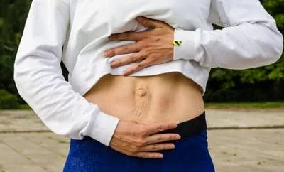 डिलीवरी के बाद पेट की मांसपेशियों (Diastasis Recti) की जांच घर पर कैसे करें?