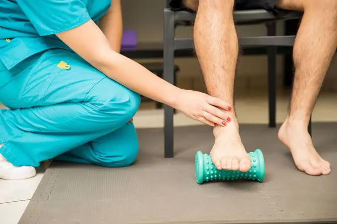 प्लांटर फेशिआइटिस (Plantar Fasciitis) से बचने के लिए सही आर्च सपोर्ट (Arch Support) का महत्व