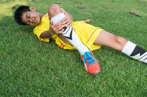 बच्चों के खेलकूद में होने वाली आम चोटों (Pediatric Sports Injuries) का प्राथमिक उपचार