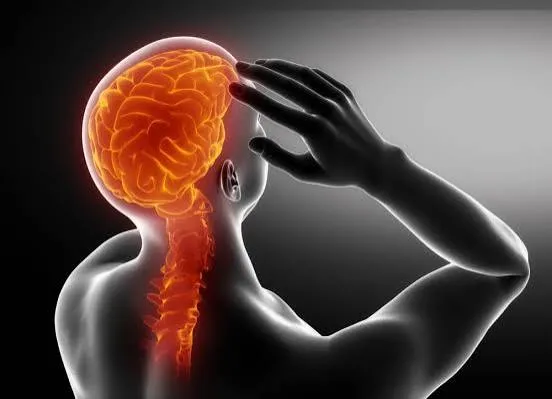 सर्वाइकल के कारण होने वाले सिरदर्द (Cervicogenic Headache) का सटीक फिजियोथेरेपी इलाज