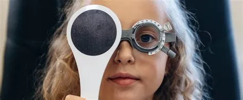 एंब्लायोपिया (Amblyopia - लेजी आई)