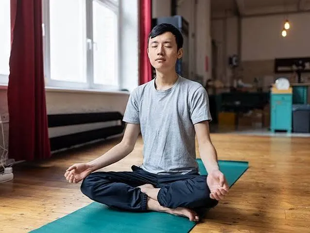 माइंडफुलनेस (Mindfulness) मेडिटेशन से लंबे समय के क्रोनिक पेन का प्रबंधन