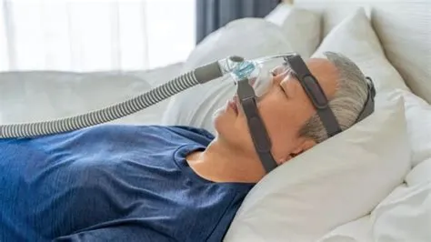 स्लीप एप्निया (Sleep Apnea - सोते समय सांस रुकना)