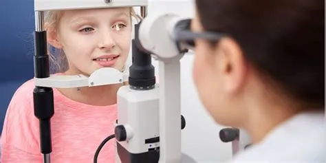 निस्टागमस (Nystagmus - आंखों का अनियंत्रित रूप से हिलना)
