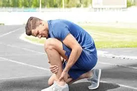 इलियोटिबियल बैंड सिंड्रोम (IT Band Syndrome - रनर्स नी / जांघ के बाहरी हिस्से का दर्द)