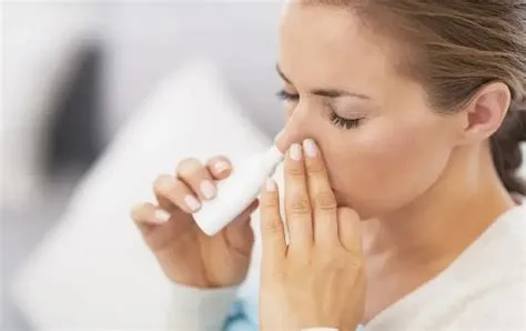 डेविएटेड नेजल सेप्टम (Deviated Nasal Septum - DNS - नाक की हड्डी टेढ़ी होना)